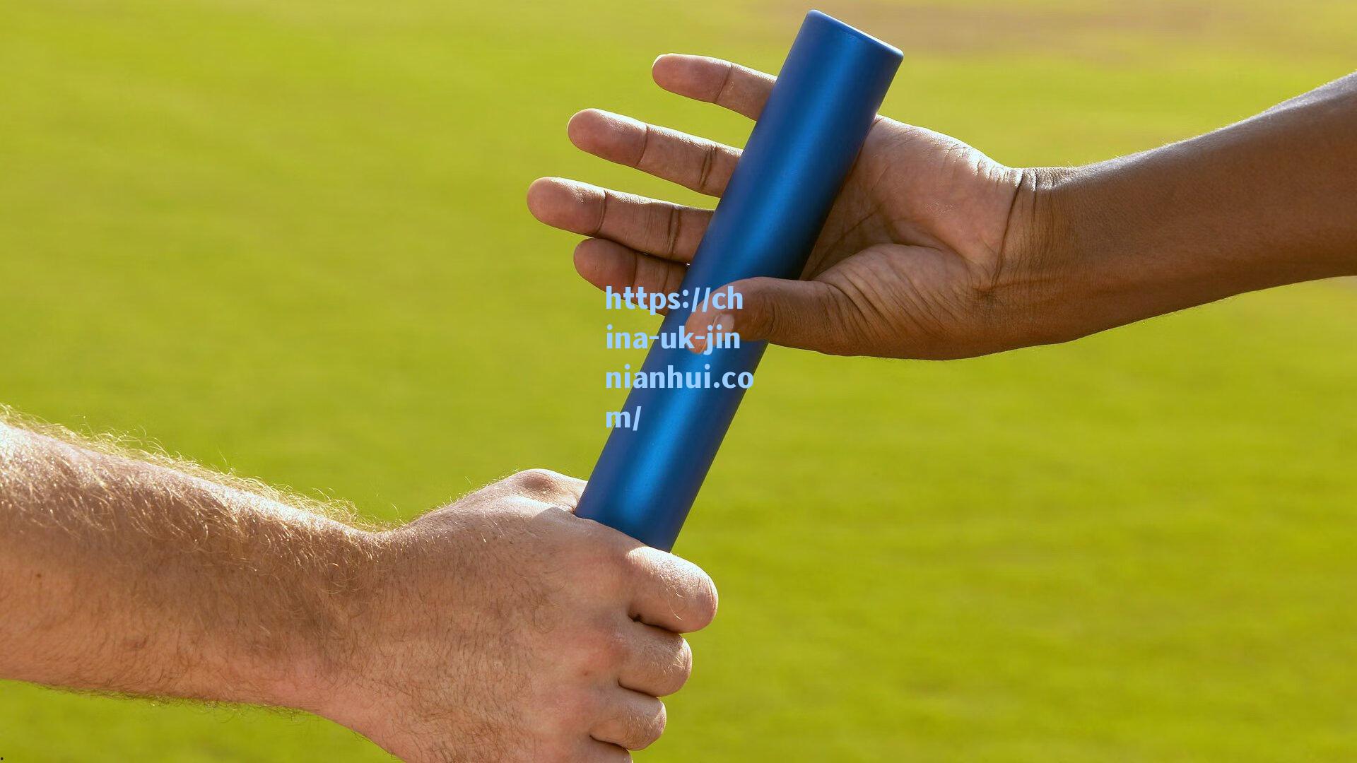 德媒曝莱比锡与法布雷加斯达成执教协议 科莫强硬拒绝放人引发僵局