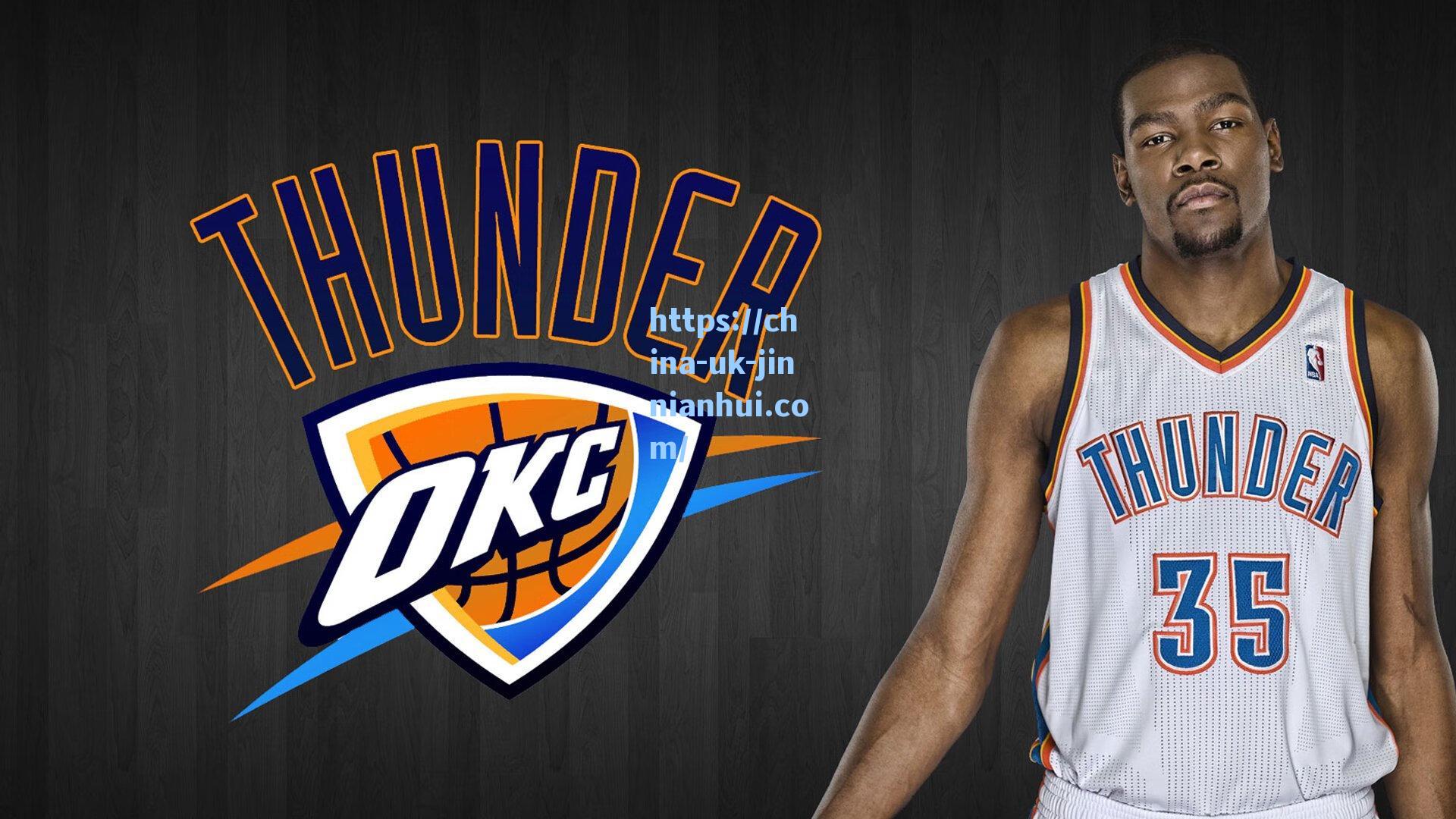 国足客场0-1落后印尼！杨泽翔鲁莽犯规送点，罗梅尼一锤定音